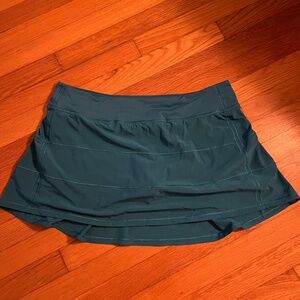 Lululemon Pace Rival Skirt Size 12 Tall/Long in Teal